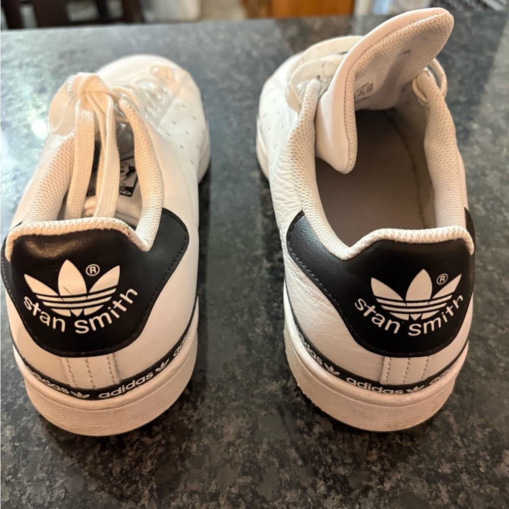 Adidas Stan Smith White and Black Shoes. Men’s size 9.5